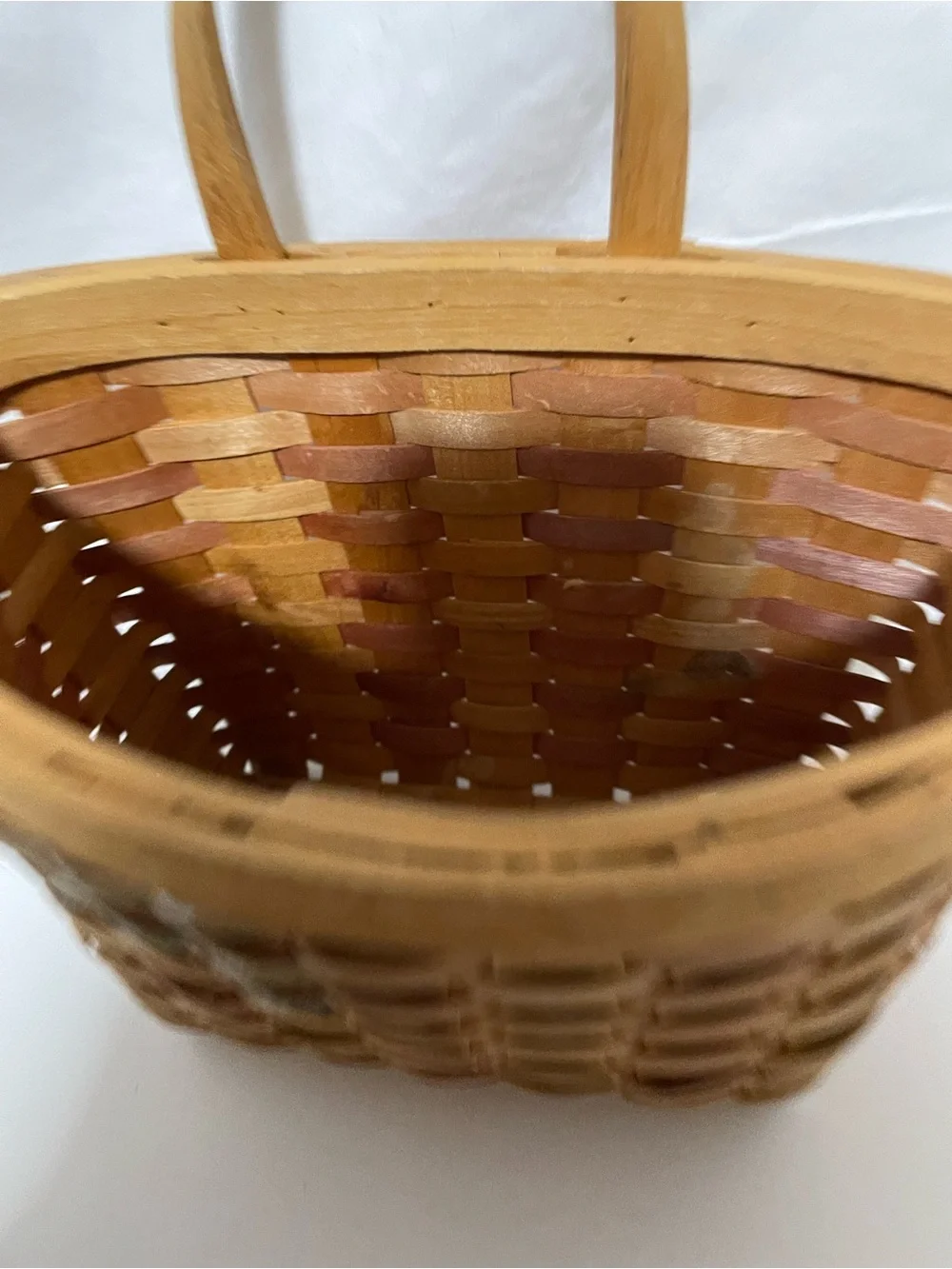 Handwoven Tan Basket Tote with Star Accent